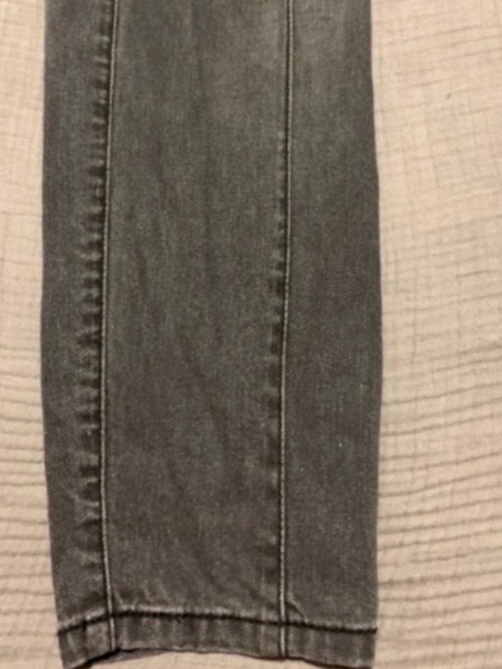 BDG Women's Charcoal Gray High-Rise Skinny Jeans - Picture 9 of 14